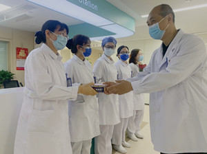 图片二_副本.jpg 图片二_副本.jpg
